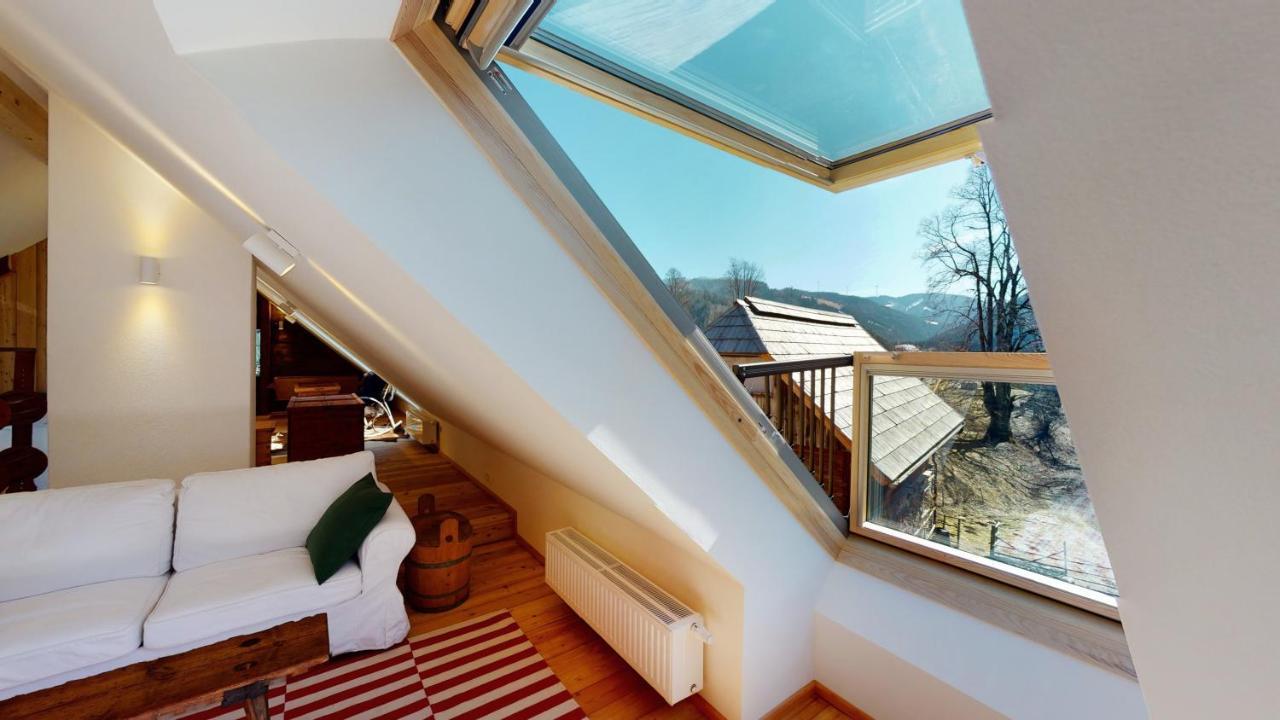 Charmante Gaestewohnung In Altem Bauernhaus In Alpiner Alleinlage Stanz Im Murztal 外观 照片