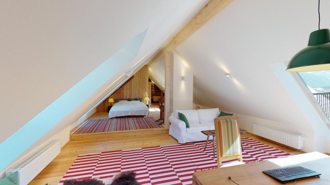Charmante Gaestewohnung In Altem Bauernhaus In Alpiner Alleinlage Stanz Im Murztal 外观 照片